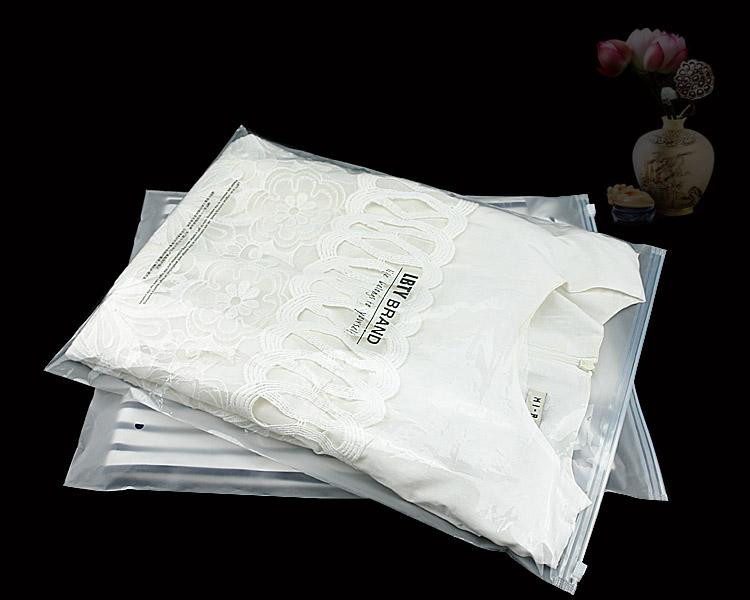 25pcslot-2735cm-Three-styles--FrostedClear--PE-plastic-zipper-bag-Clothing-stora