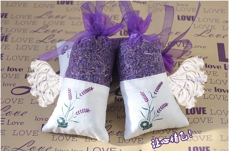 Lavender-sachets-natural-dried-flowers--sleep-sweet-bursa-car-wardrobe-sachets--